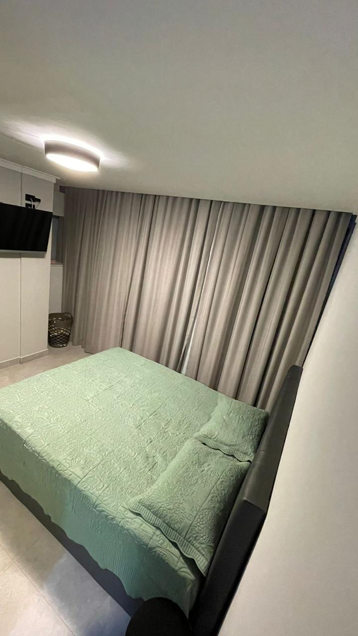 Apartamento À VENDA - Vila Floresta