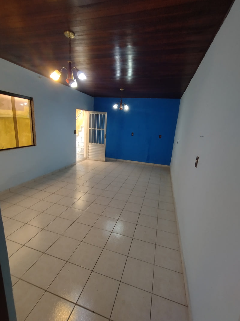 Casa com dois dormitórios na vila João Ramalho